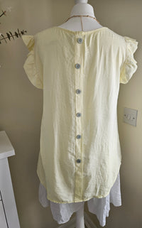 Cleo button back top - Yellow