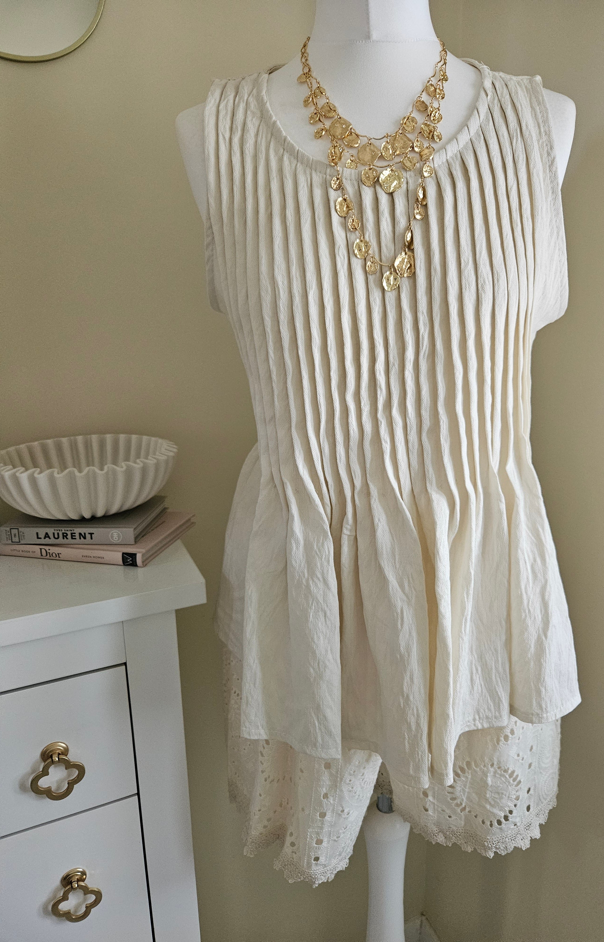 Avani cream broderie anglaise shorts